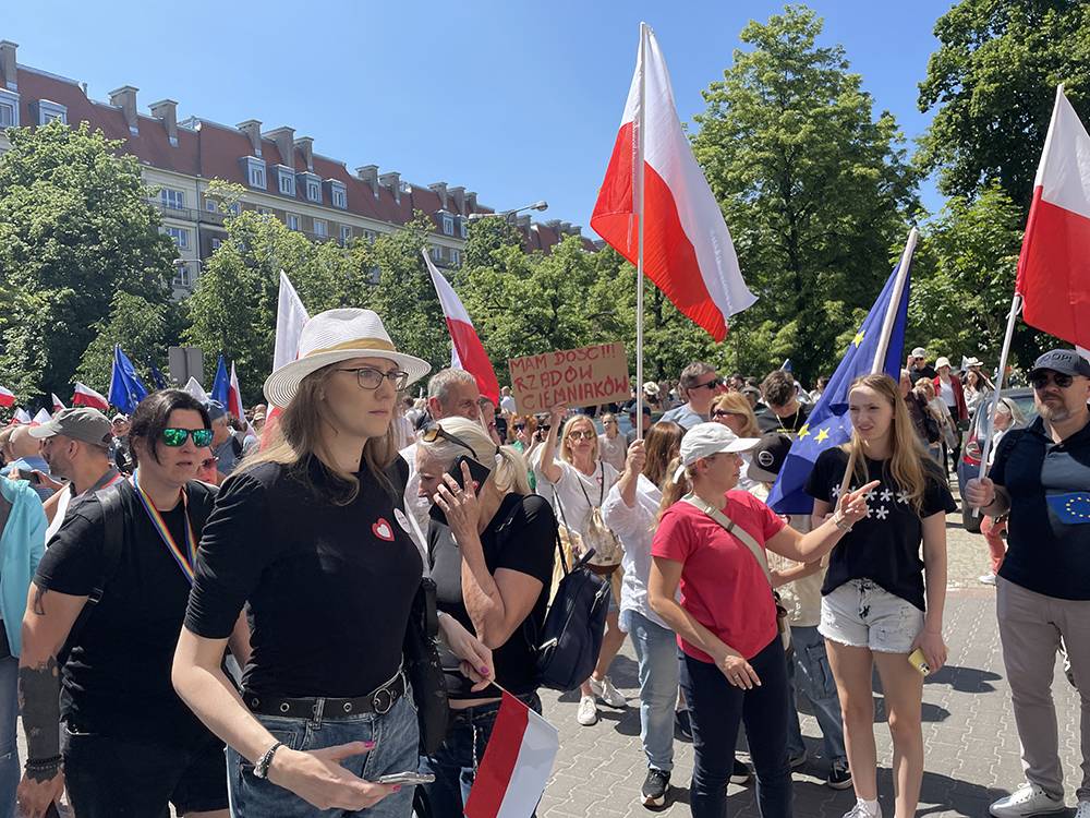 Polonya'da son yılların en büyük siyasi protestosu 2